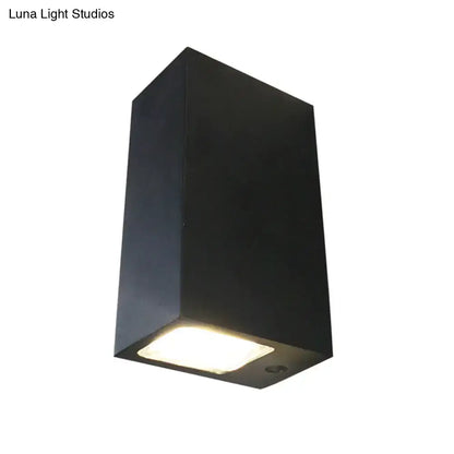 Modern black metal shade wall lamp with warm led lighting for outdoor use compatible with 110v-120v 220v-240v systems