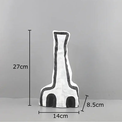 Modern design white ceramic giraffe sculpture with black outlines decorbites abstract vase for bedroom decor