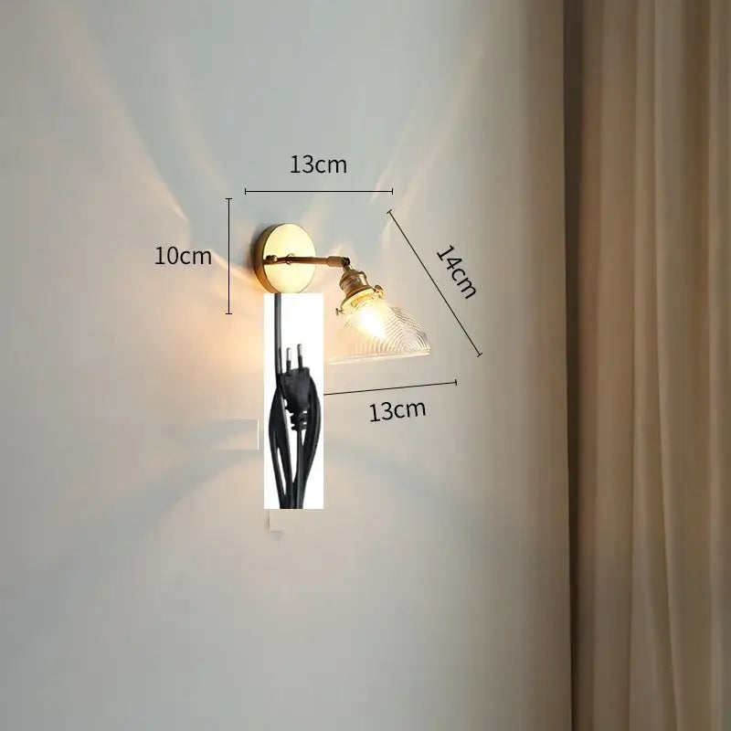 Vintage-style modern gold brass wall light with clear textured glass shade and bedroom pull chain led wall fixture