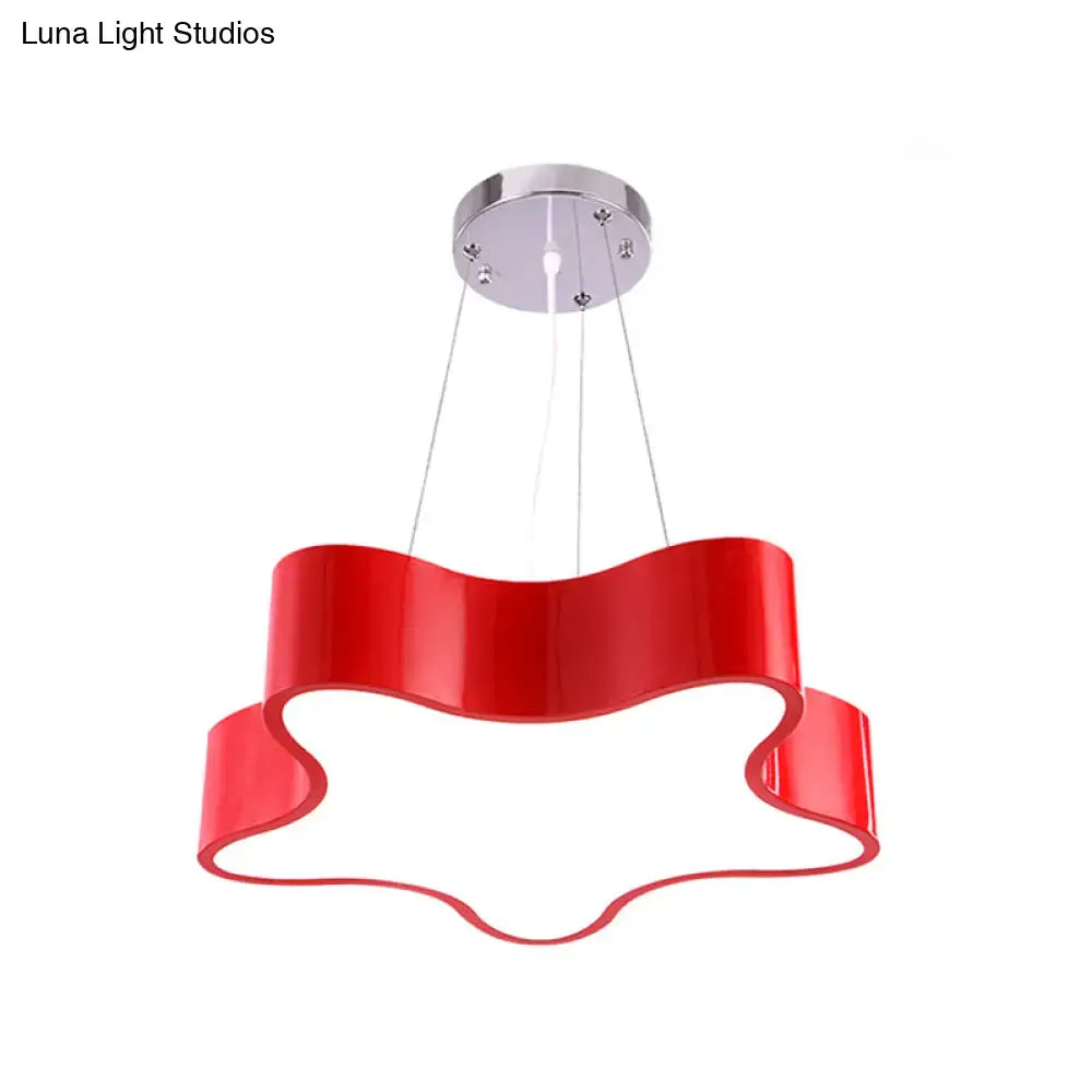 Vibrant red glossy acrylic modern wavy star pendant light with chrome mount for child care centre led hanging use