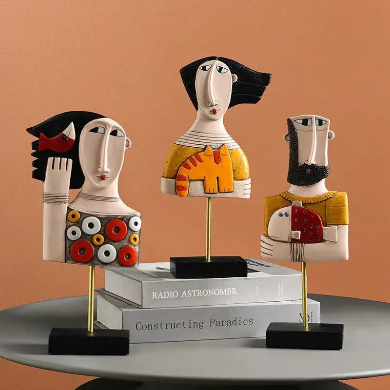 Modernist colorful ceramic abstract people statue figure featuring three picasso-inspired decorbites abstract people faces