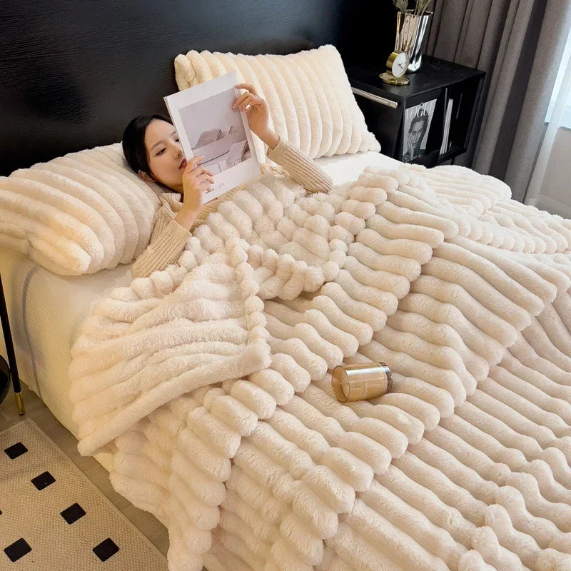 Cream-colored plush ribbed knit throw blanket made with soft bamboo fiber for autumn warmth and sofa comfort
