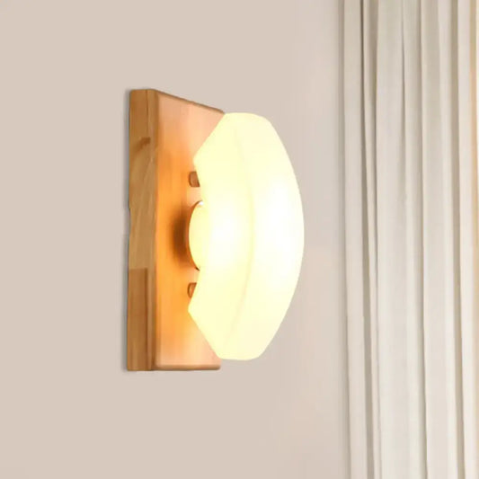 Nordic wood and frosted white glass wall light with warm-toned curved wooden sconce for bedroom lighting 220v-240v 110v-120v