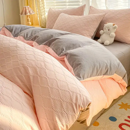 Pastel pink and gray velvet duvet set with subtle diamond quilted pattern in decorbites fresh bubble yarn bedding set