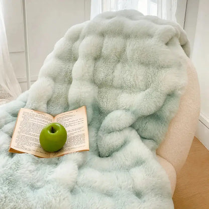Soft mint-green faux fur throw blanket with plush quilted texture for decorbites gradient pink double layer bedroom use