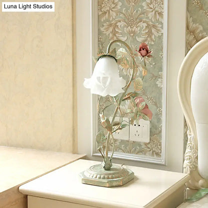 Shabby chic green rose table lamp with white bell-shaped glass shade and ornate metal base for bedroom led lighting 220v-240v 110v-120v