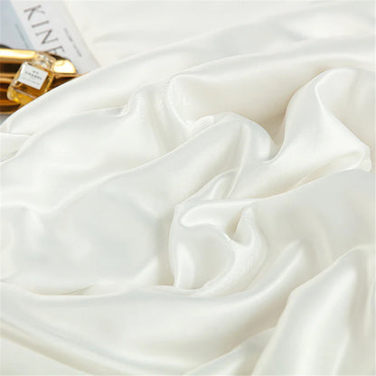 Sondeson luxury natural 100% silk quilt in white with smooth glossy finish and soft folds for warm comfortable sleep