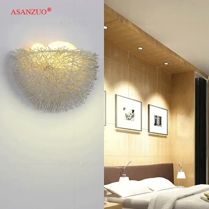 Asanzuo wall lamp with delicate woven wireframe nest design in warm gold for children’s room lighting