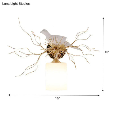 Gold-toned white glass bird wall lamp with led frosted shade 220v-240v 110v-120v for bedroom lighting