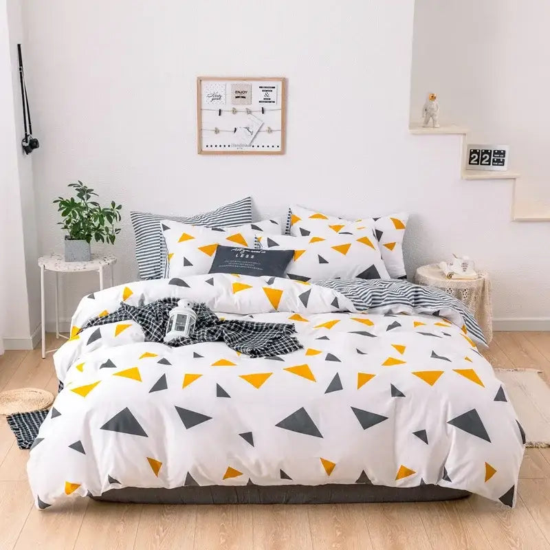 White duvet cover with modern yellow and black triangle pattern in yellow and white flowers print cotton bedding set decorbites flowers print